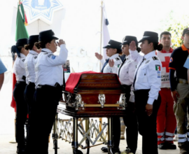 homenaje a bombero caído