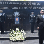 Homenaje a policía caído