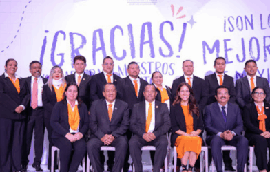 Reconocimiento a maestros guanajuatenses
