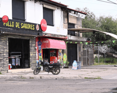 Negocios en bulevar Arandas