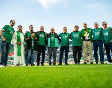 Club León estrena playera conmemorativa 450 años